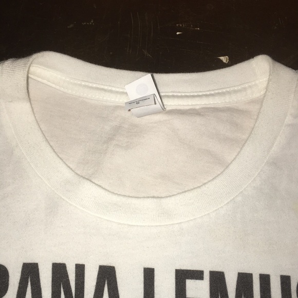 Shirt - Picture 3 of 3